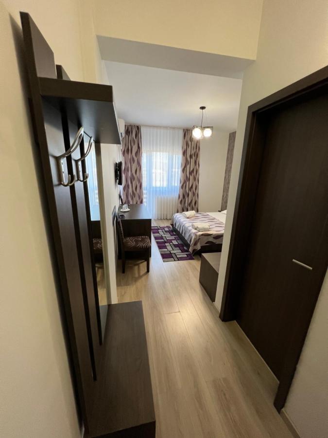 Motel Infinit Târgu Jiu Dış mekan fotoğraf