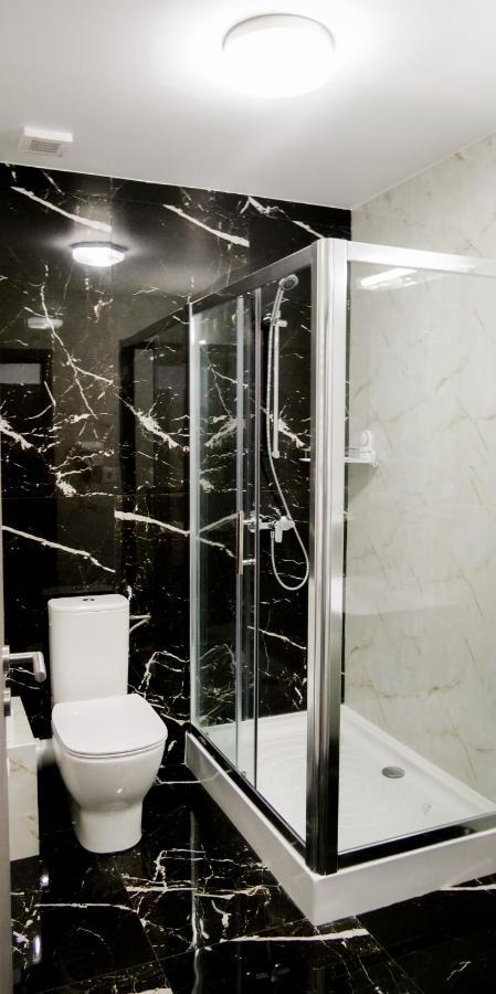 Motel Infinit Târgu Jiu Dış mekan fotoğraf