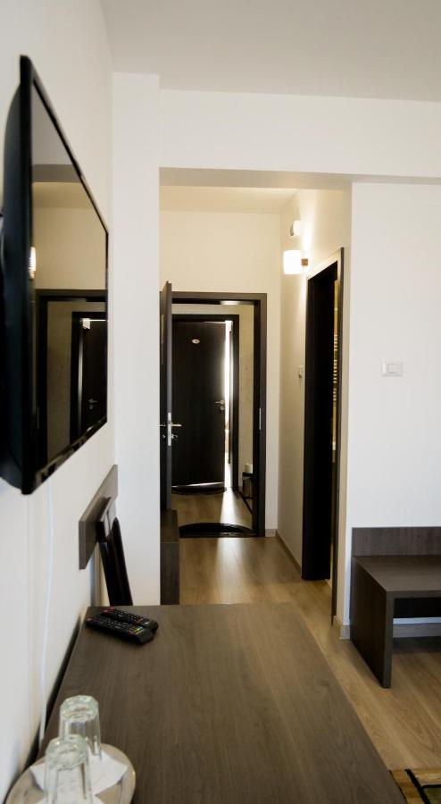 Motel Infinit Târgu Jiu Dış mekan fotoğraf