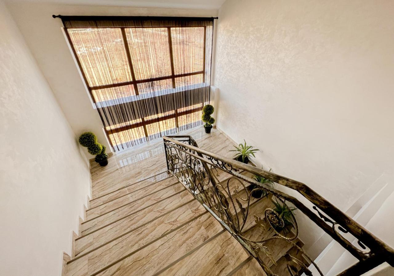 Motel Infinit Târgu Jiu Dış mekan fotoğraf